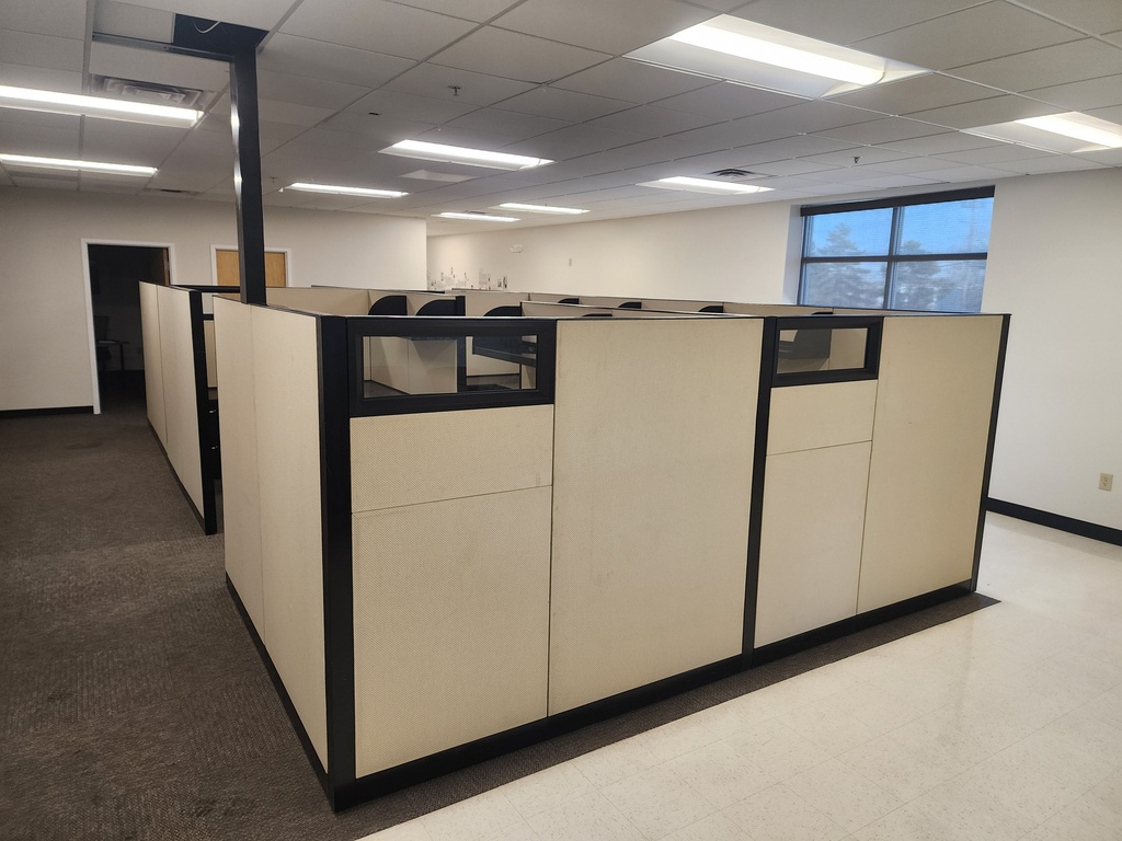Steelcase Answer 6x7 Workstation 