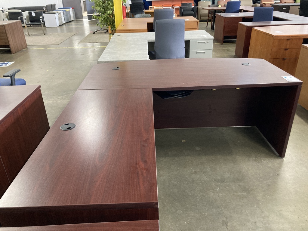 L-Desk Single Ped (Mahogany)
