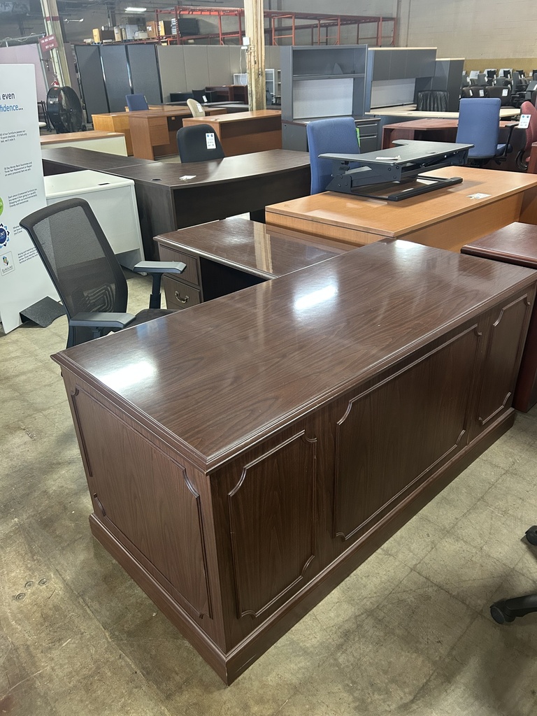 30x66 Traditional L-Desk LH Dbl Ped - Walnut 