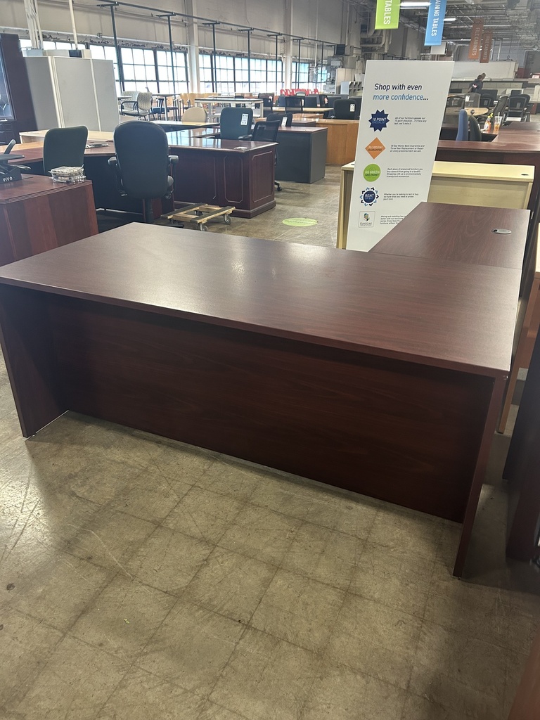 72x74 L Shape Desk / Dbl Full Peds - Mahogany 