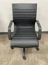Bingo MB Conference Chair with arms, Black