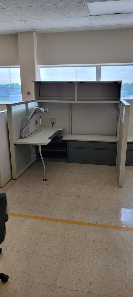 Steelcase Answer 5x6 - 69" tall spline (4 or more)