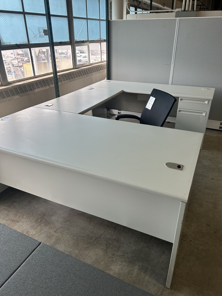 Hon 36x72 Single Ped Desk & Single Ped Credenza Cream (2 U-Group w/bridge) 