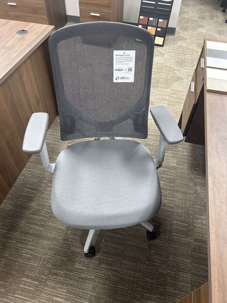 CD-39G Perche Erg task chair