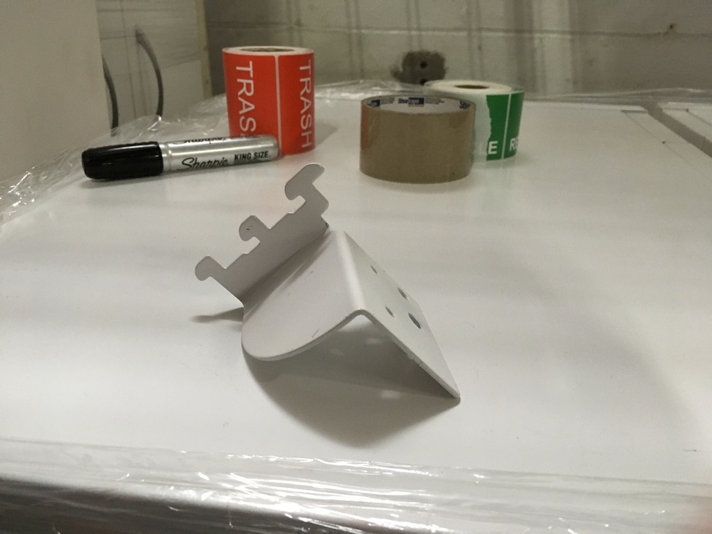 Surface Bracket (LH)