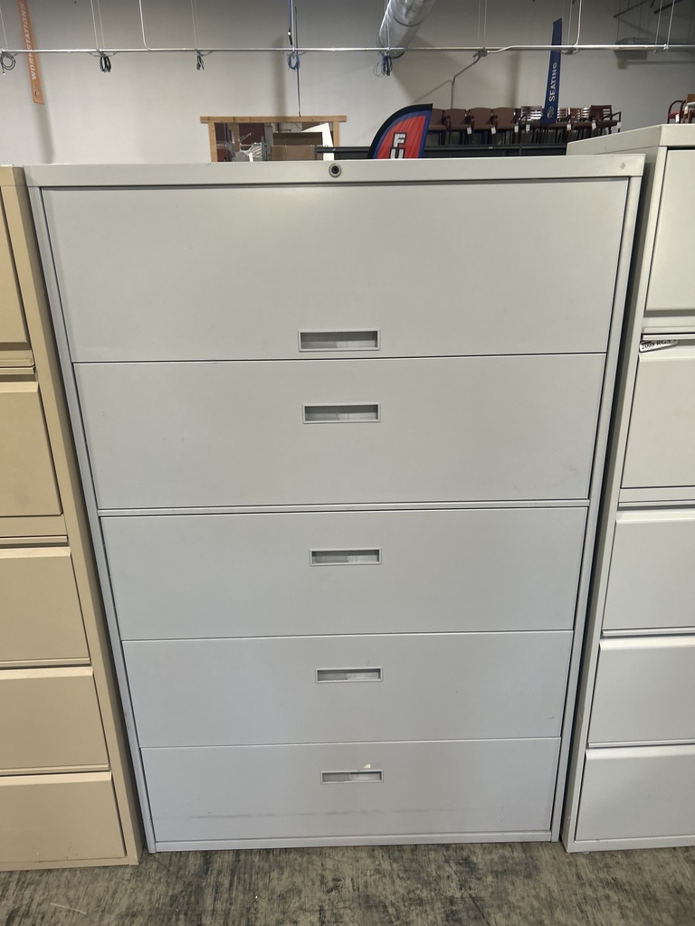 42" (5) Drawer Steelcase Lateral - light grey