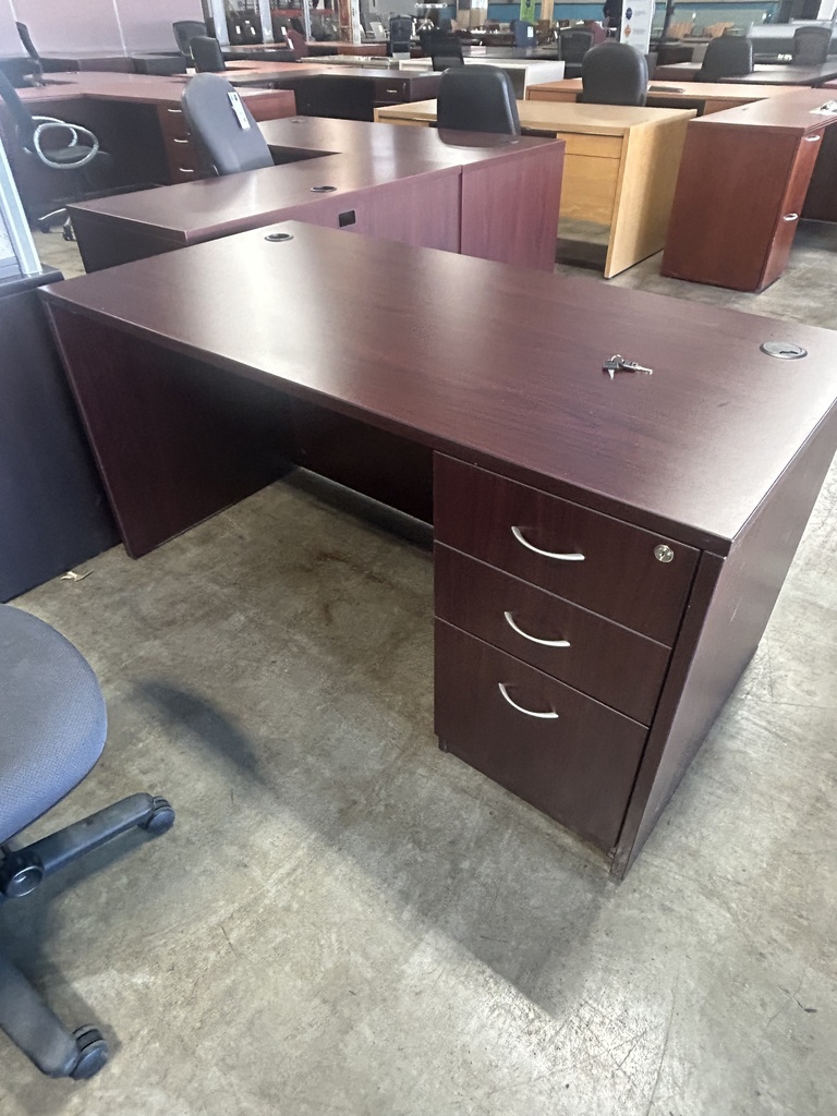 HON 30x60 Full ped, mahogany