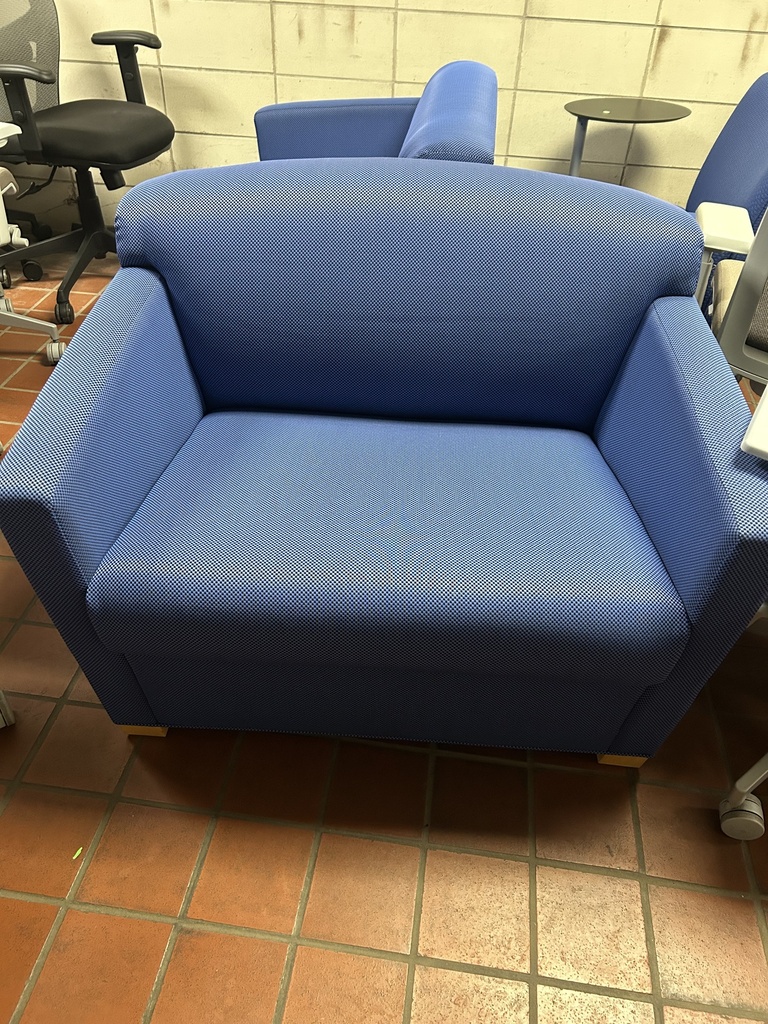 Wide Seat Blue Lobby Chair w/Arms