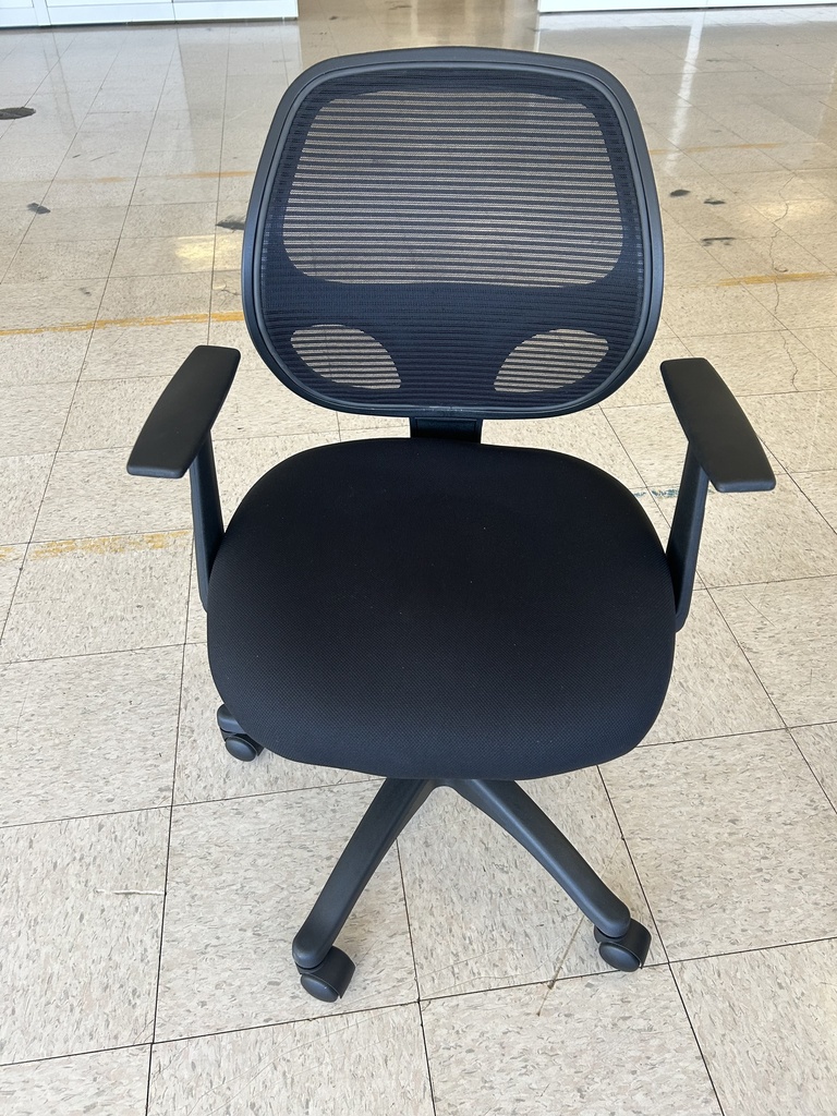 Boss B606 Mesh Task Chair w/T-Arms