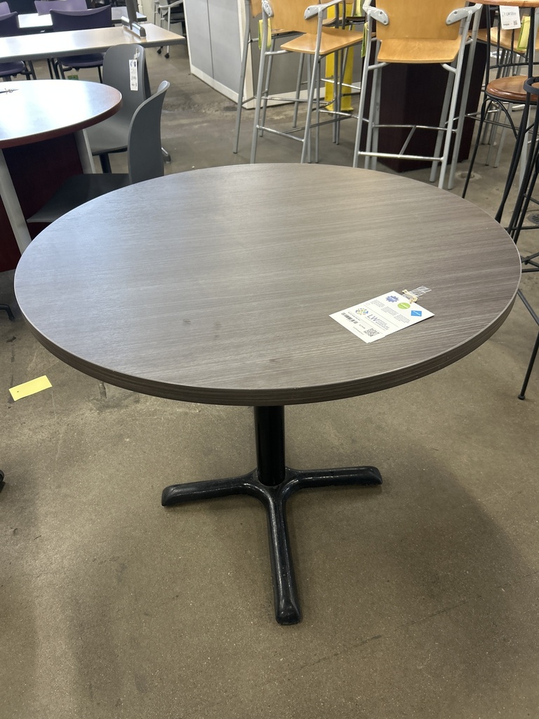 Hon 36" Huddle Table (Ash) 