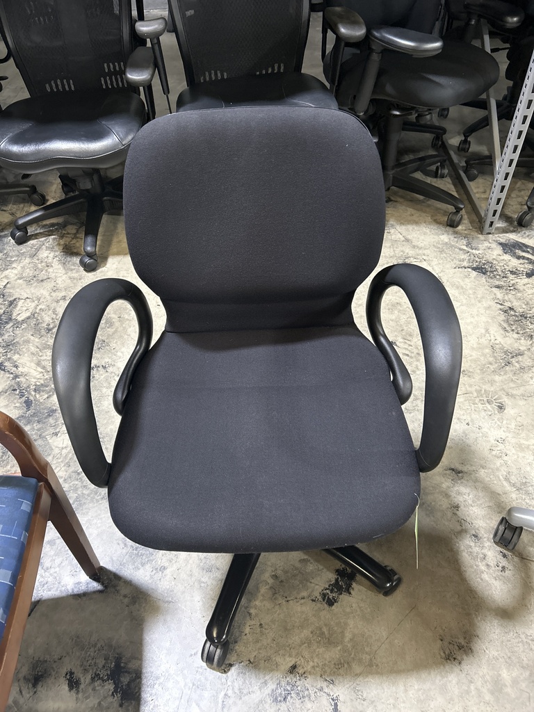 Steelcase Black Task Chair w/Loop Arms