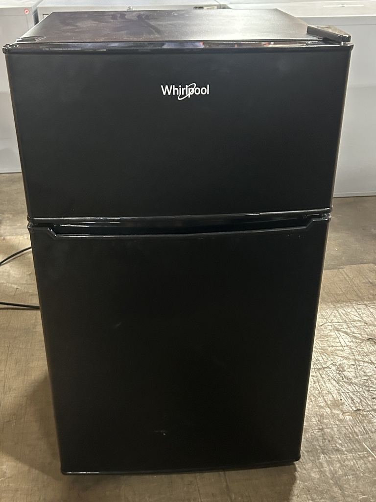 Whirlpool Mini Fridge w/Freezer - Black