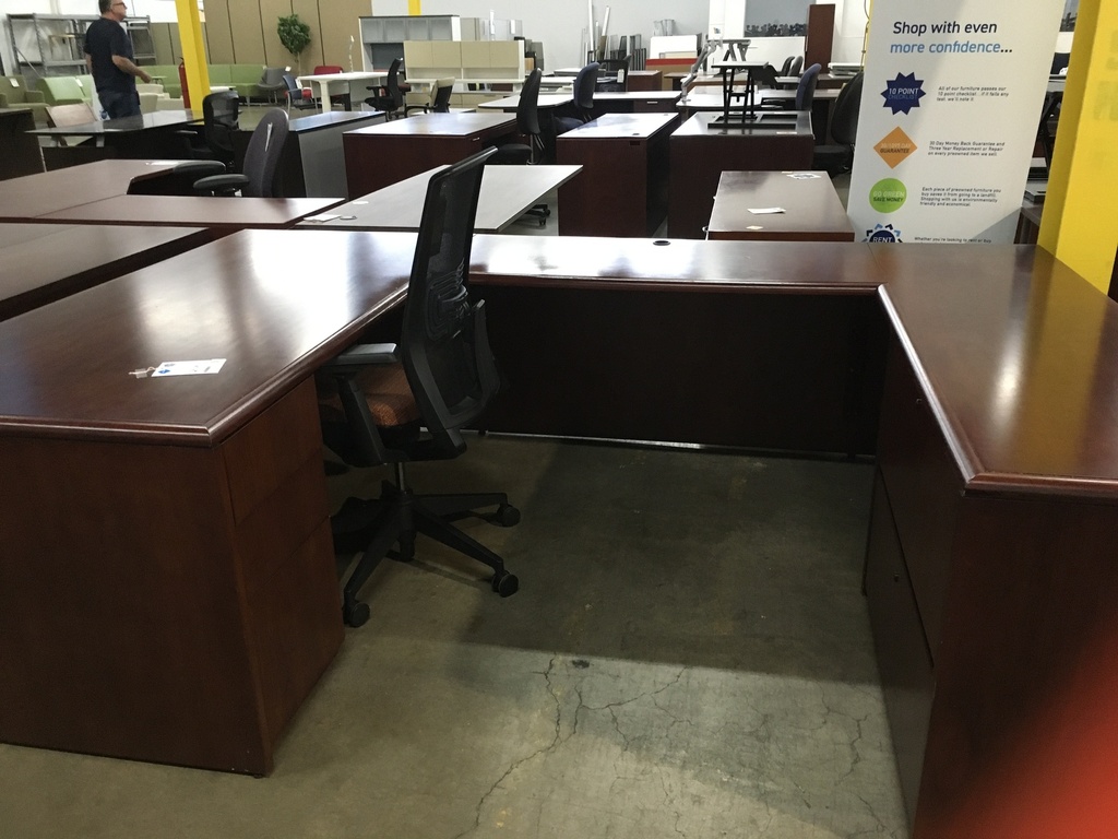 National Mahogany 36"x72" U Groups w/lateral  RH