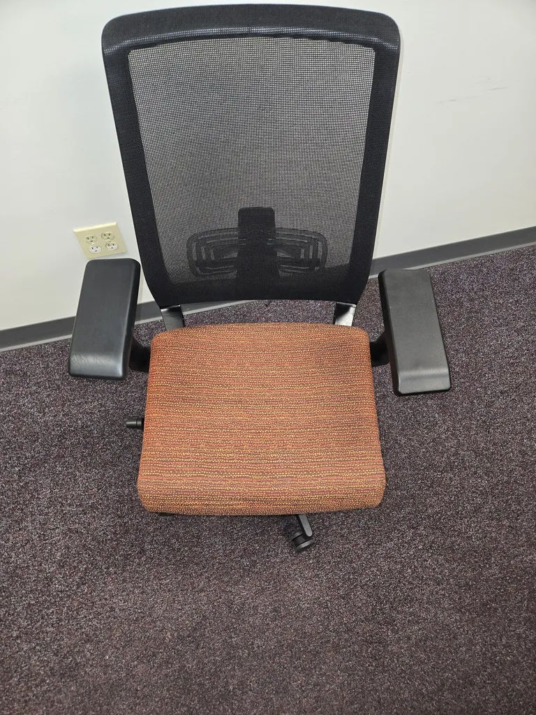 Haworth Very Orange Pattern With Adjustable Arms