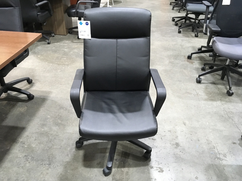 BLK Vinyl Single Function Conference Chair