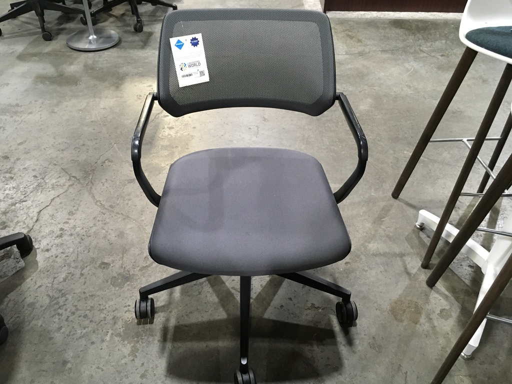 Steelcase Grey Seat/Mesh Back Conference Chair