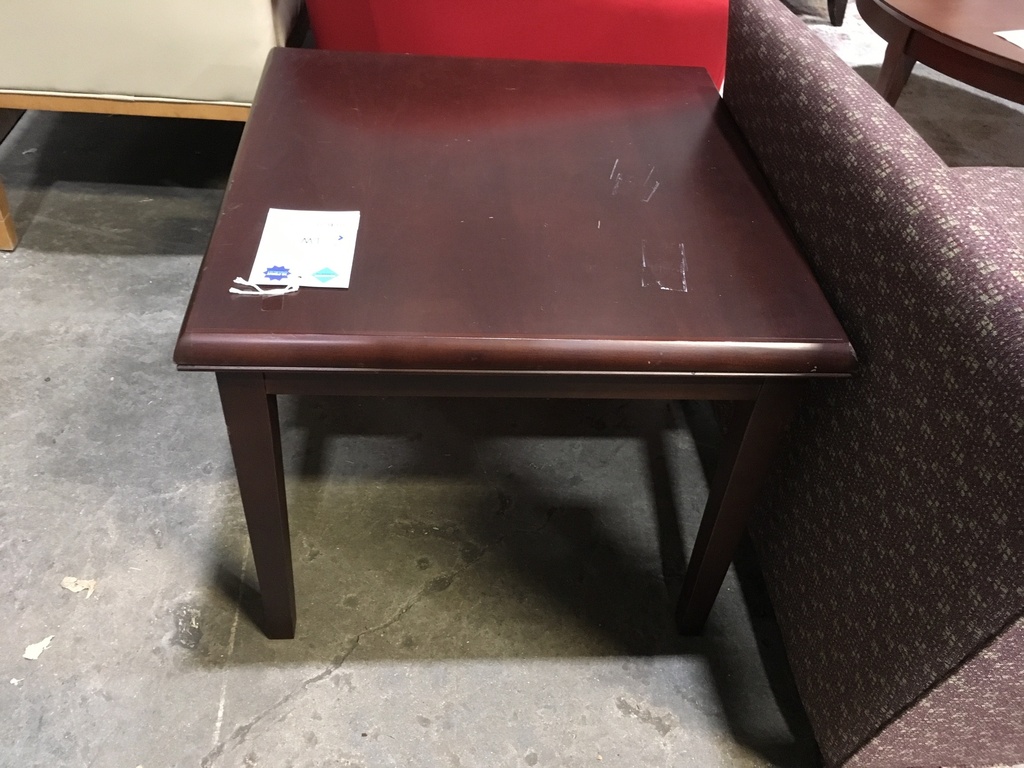 Kreg End Table Mahogany