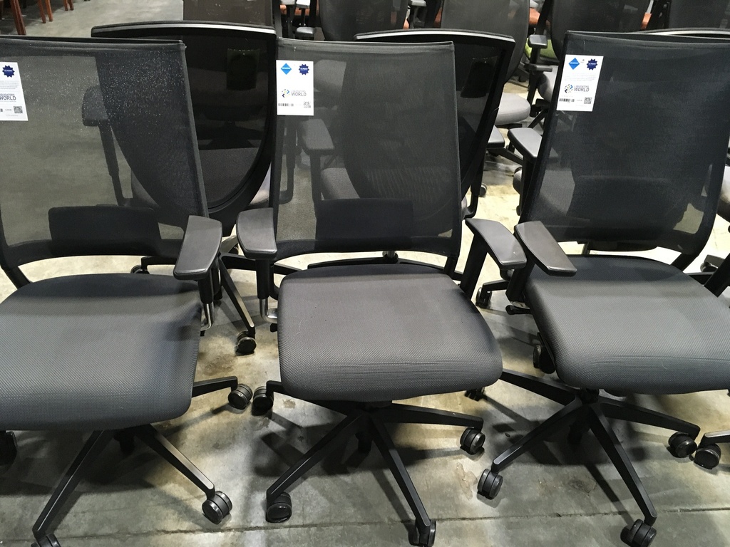 9to5 Mesh Back Grey Seat