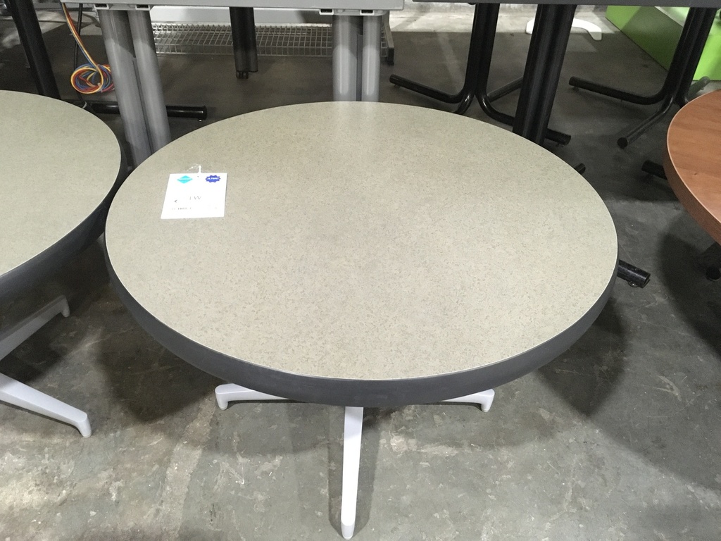 30" Round Olive Green