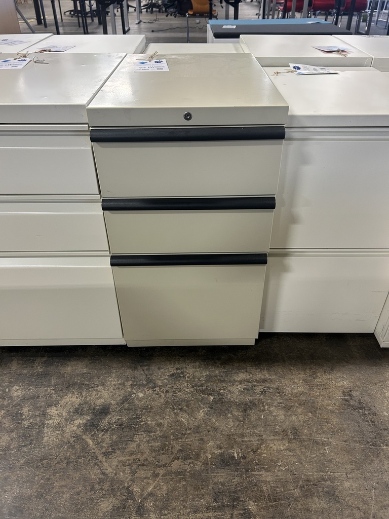 Hon BBF - Tan w/Black Handles