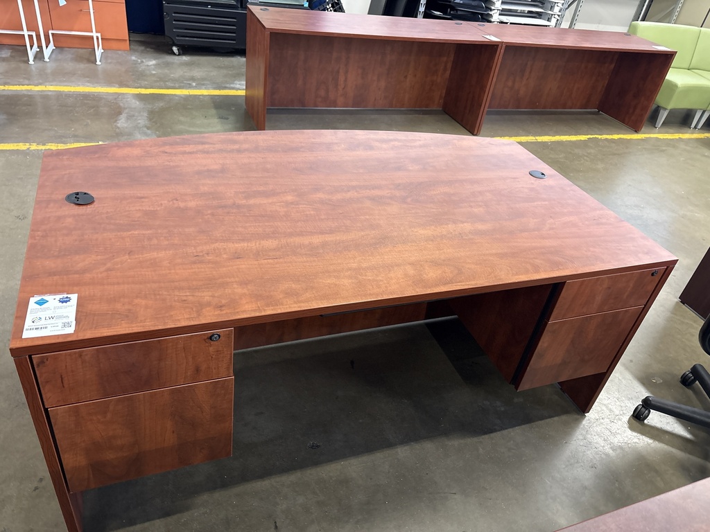42"X72" Bowfront Desk Single Ped (Cherry V1)