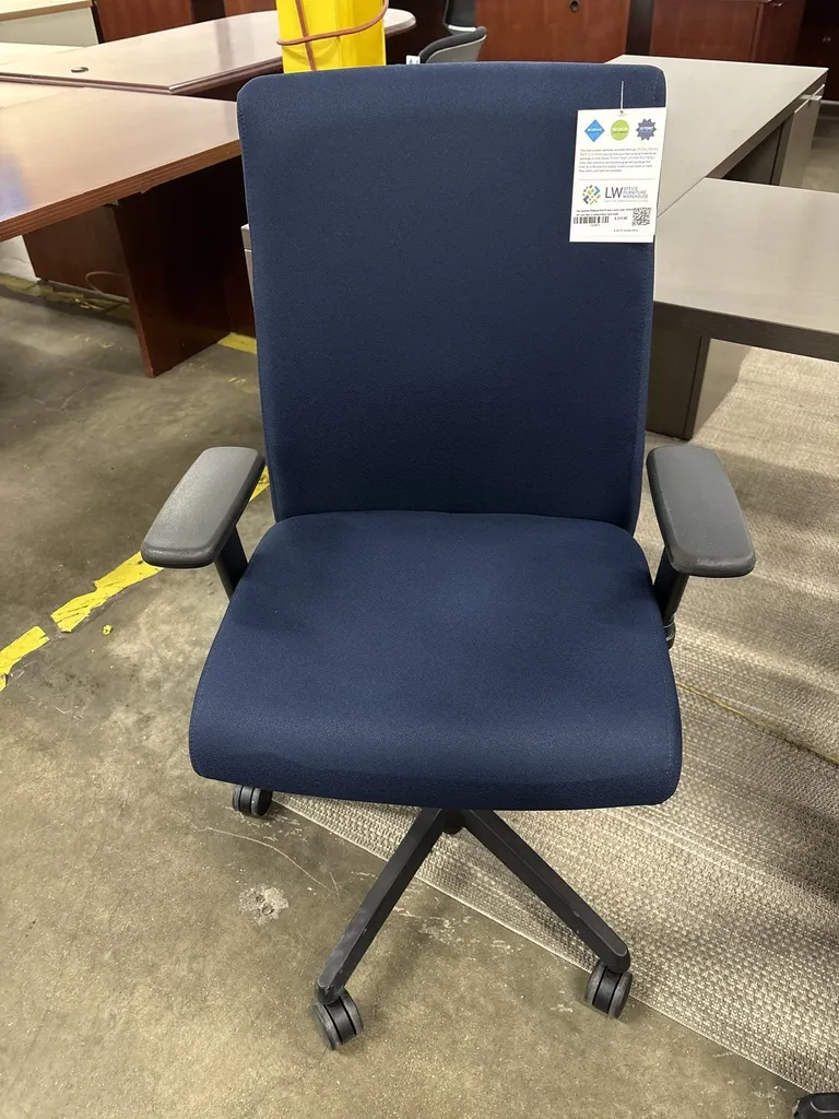 Hon Ignition Midback Navy fabric, syncro tilt, seat slide, & independent back angle