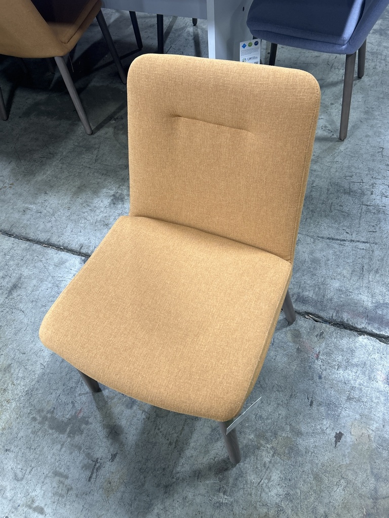 Encore Guest Chair - Clay Color