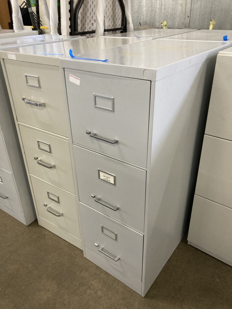 Steelcase 3 Dr Vertical file, light grey, Letter
