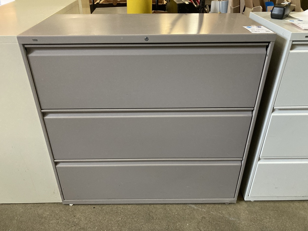 Hon 42" 3 Dr Lareral File (Grey)
