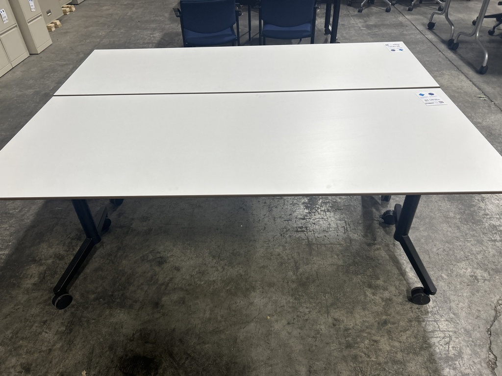 Training table nesting base black with white tops 30x72
