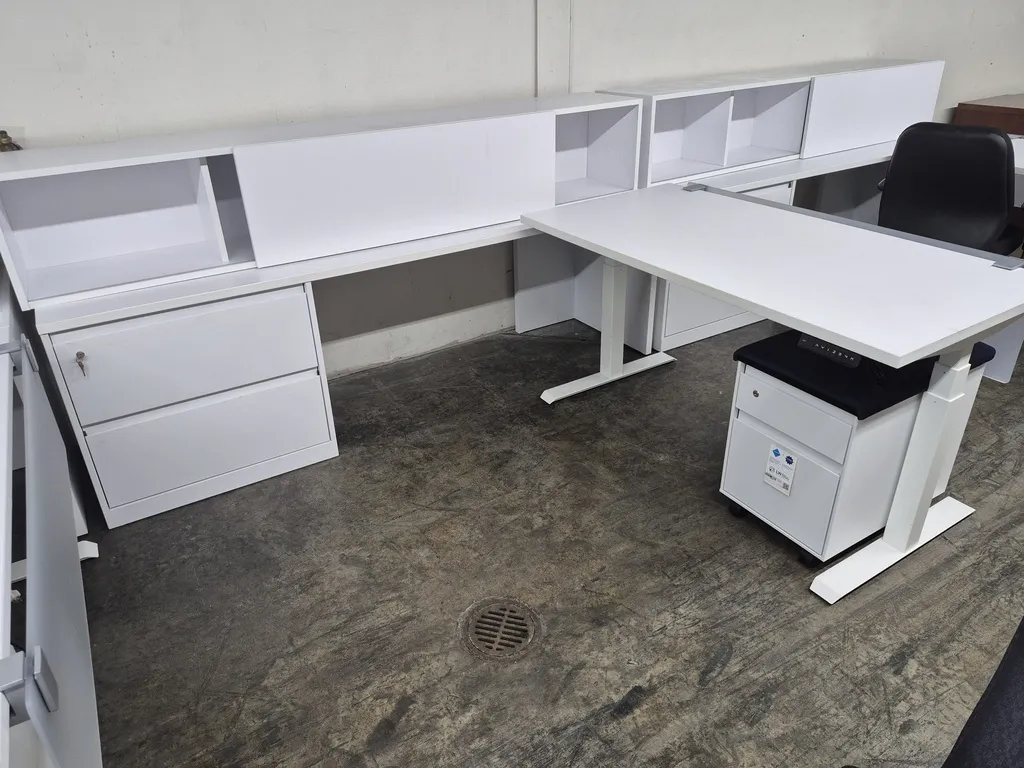 Steelcase L-Shaped Executive Workstation- LH – 59" Sit Stand Desk + 90" Credenza - White