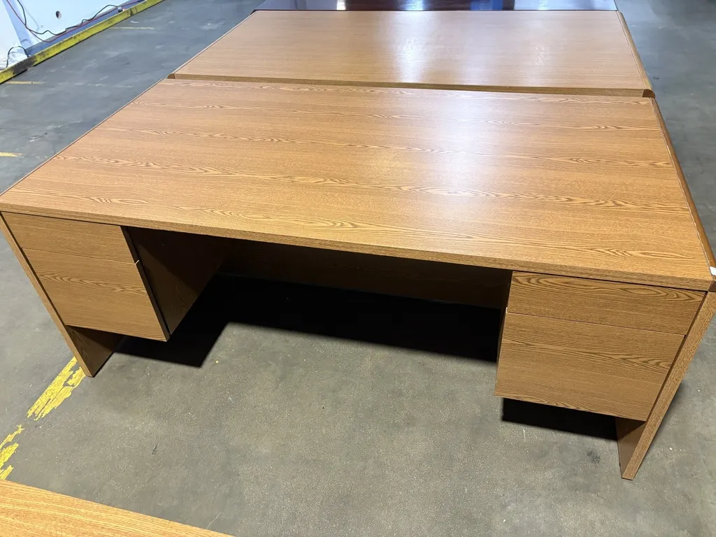 Hon 10600 series 36x72 Double Ped Desk (Oak)