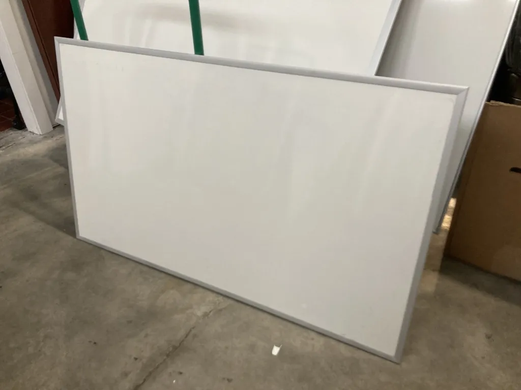 5’x3’ White Board 