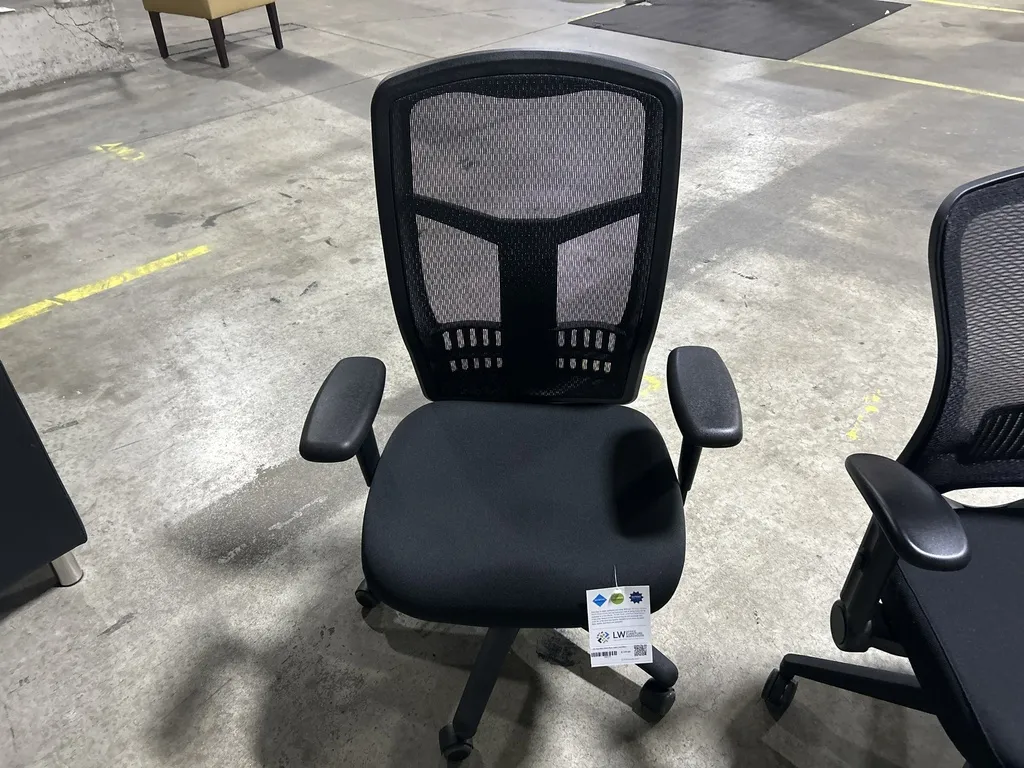 OS-High Back Mesh Back, Fabric Seat Black