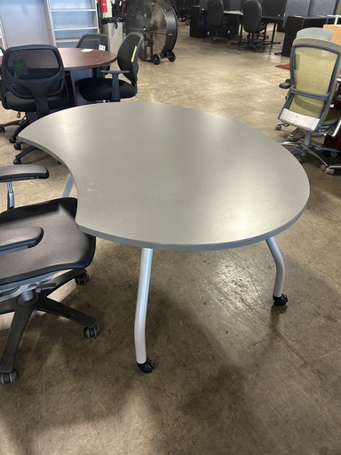 60" Moon Shape Mobile Training Table - Grey