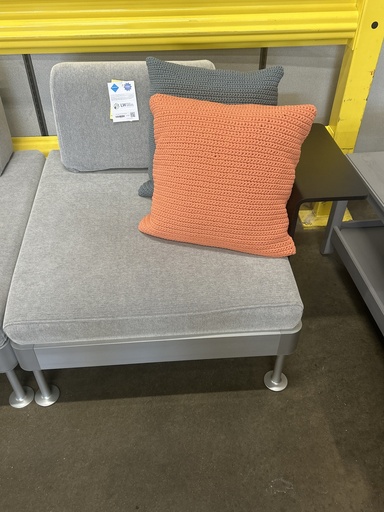 Lounge Chair GREY w/ side Tablet (grey)