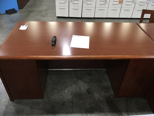 Cherry Dbl Ped Desk 36x72 