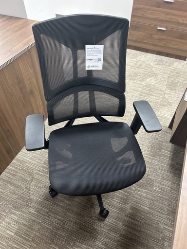 CD-26B Maglia Super Erg task chair