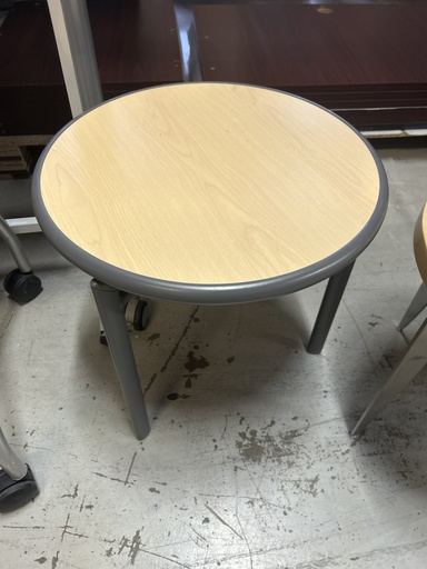 20" Round Side Table Blonde