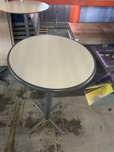 24" Round White and Gray Cafe Height Pub Table