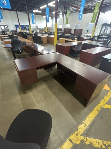 30x66 DBL Ped Mahogany RH L-Desk