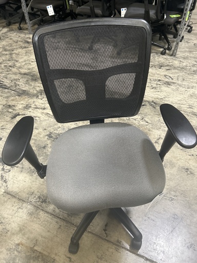 Office Master Task Chair - Grey Seat, Black Mesh Back