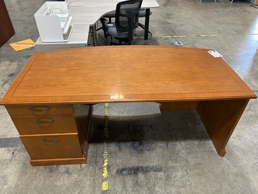 36x72 Bow Front Single Ped Desk - Honey
