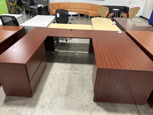 36x72 LaCasse U Shape Desk - LH - Mahogany
