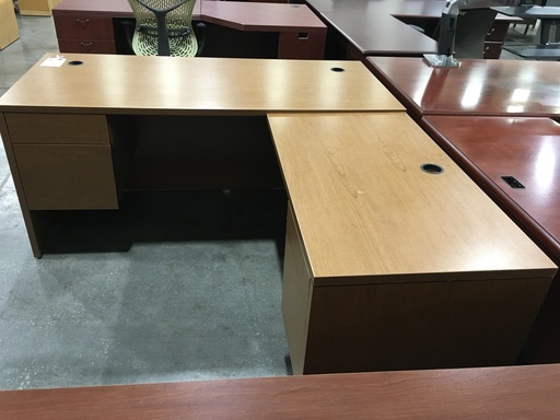 30x66 Honey L Shape RH