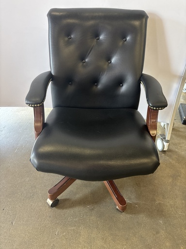 Leather Conference Chair - Traditional - Black (Hon)