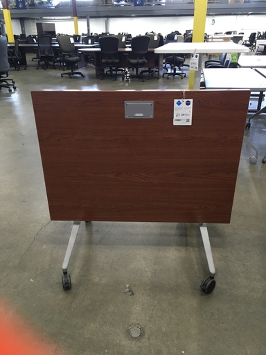 30x42 Nesting Training Table w/wire mgmt- Cherry