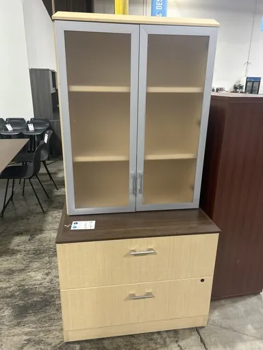 36" Lateral w/Hutch - Global - Walnut/Maple