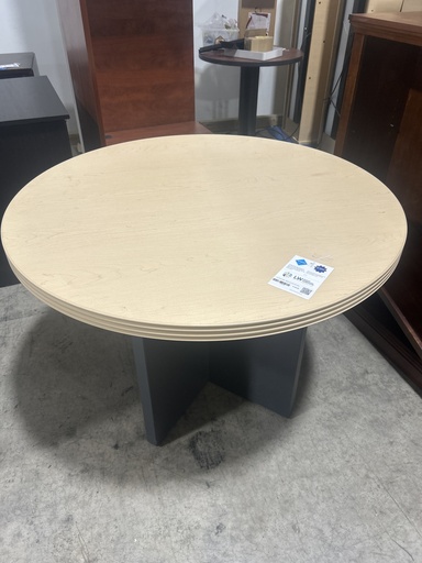 42" Round Table - Maple Top, Dark Grey Base