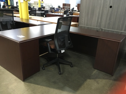 National Veneer 36"x72" Mahogany L desk RH  